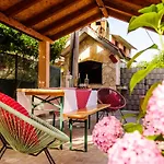 Apartment Sunny Vacay Kastela